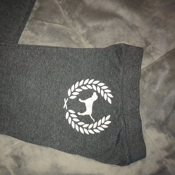 Victoria secret pink  leggings - Picture 2 of 5